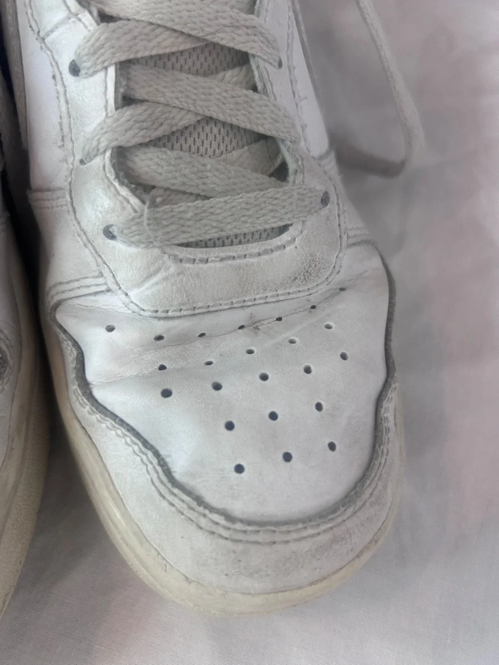 Nike Court Borough Low 2 Youth size 6